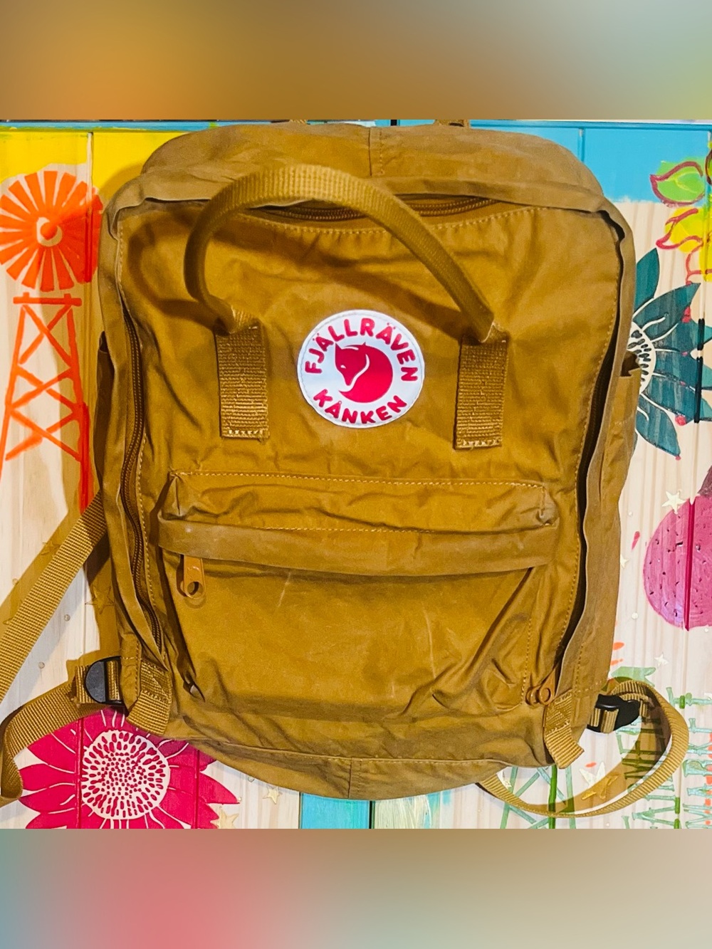 Fjällräven Kånken Classic Unisex Backpack | Mustard Yellow |